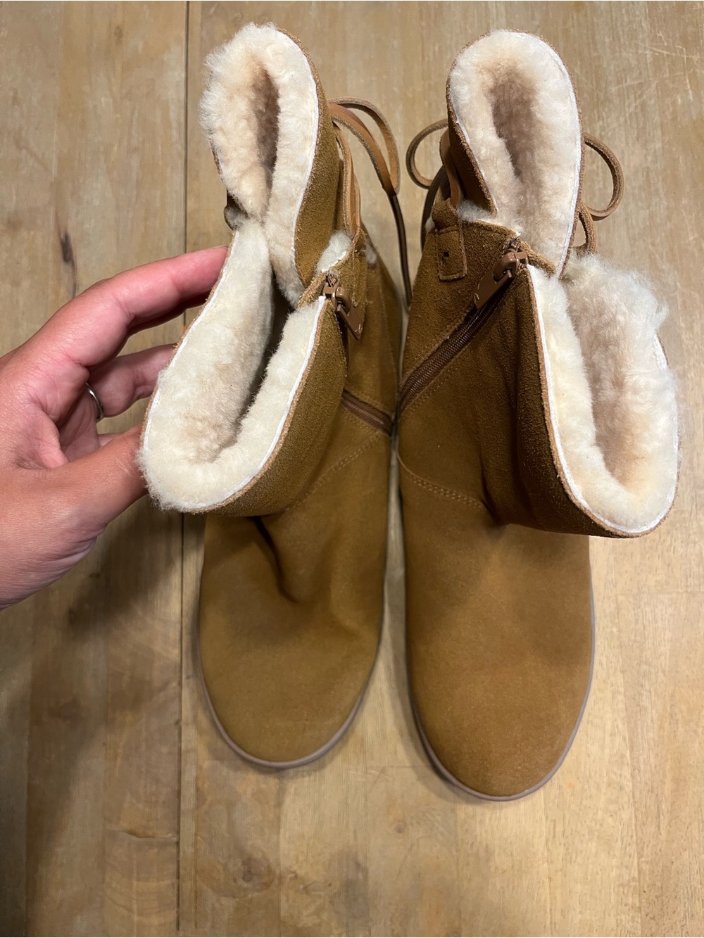 Koolaburra Women 's Tan Suede Shearling-Lined Boo’s tan - Picture 6 of 8